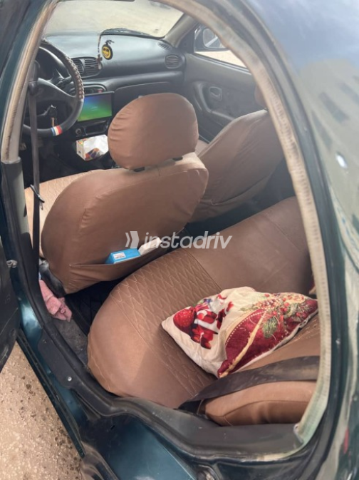 Hyundai Accent 1999 Green Manual Used for Sale in Greater Cairo ( Cairo + Giza) - 6