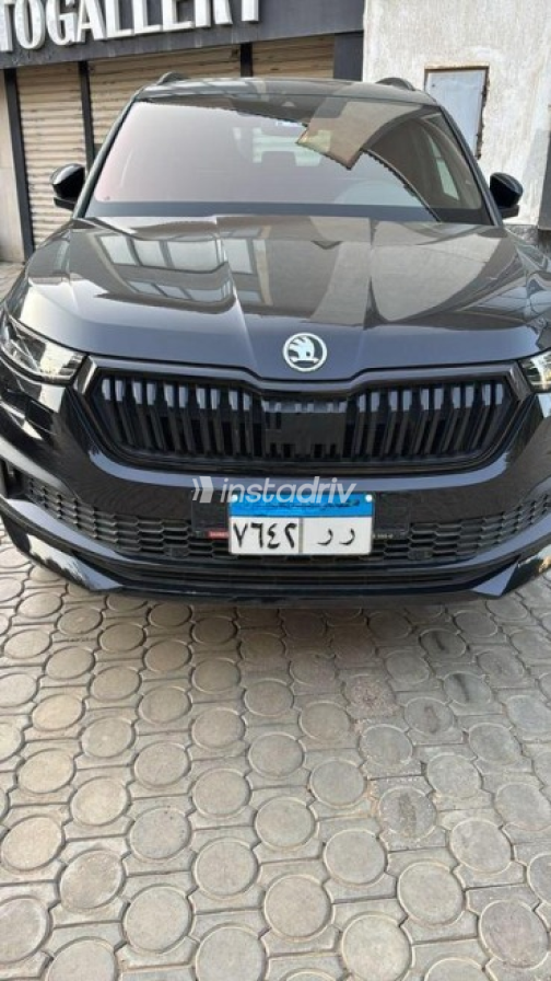 Skoda Kodiaq 2023 Black Automatic Used for Sale in Sheikh Zayed City - 5