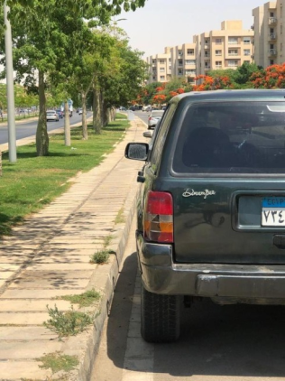Jeep Grand Cherokee 1999 Dark Green Automatic Used for Sale in Cairo
