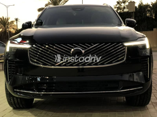 فولفو XC90 2026 أسود أوتوماتيك جديدة للبيع في القاهرة - 3