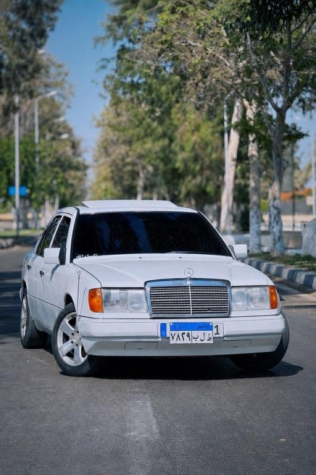 Mercedes 200 1986 White Automatic Used for Sale in Ismailia