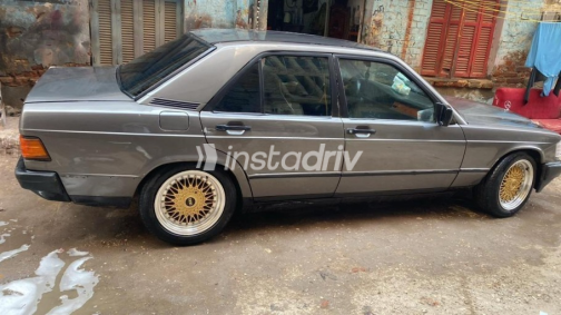 Mercedes 190 1987 Gray Automatic Used for Sale in Tanta - 1