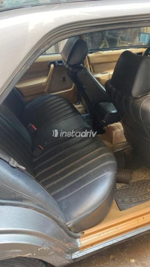 Mercedes 190 1987 Gray Automatic Used for Sale in Tanta - 4