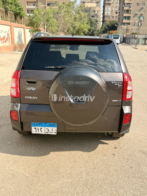 Chery Tiggo 3 2018 Brown Automatic Used for Sale in Cairo - 4