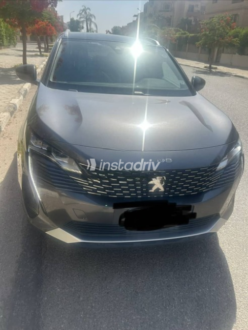 Peugeot 3008 2022 Gray Automatic Used for Sale in Cairo - 1
