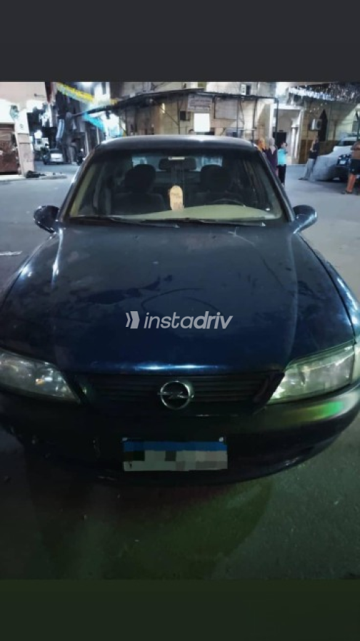 Opel Vectra 1998 Dark Blue Manual Used for Sale in Alexandria - 3