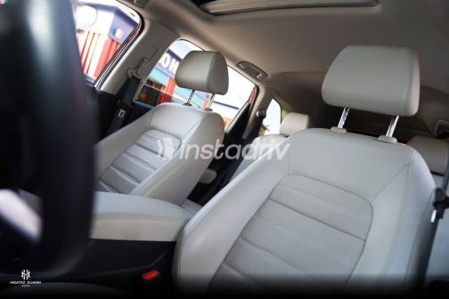 Honda CRV 2024 Burgundy Automatic Used for Sale in Cairo - 2