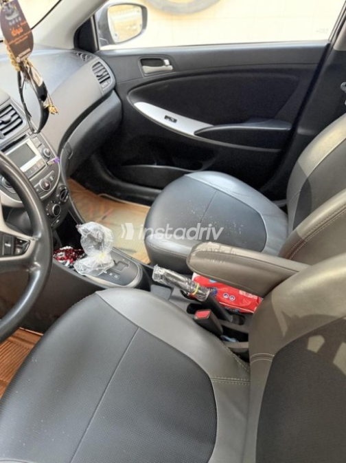 Hyundai Accent RB 2019 White Automatic Used for Sale in Greater Cairo ( Cairo + Giza) - 4