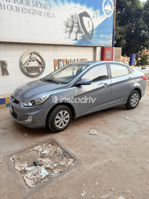 Hyundai Accent RB 2019 White Automatic Used for Sale in Greater Cairo ( Cairo + Giza) - 7