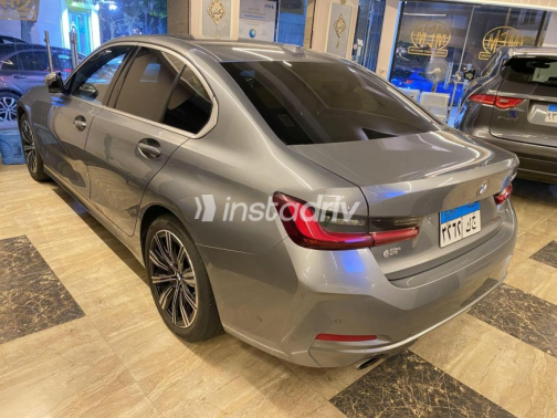 بي ام دبليو 320 2024 رمادي أوتوماتيك مستعملة للبيع في مصر الجديدة - 1