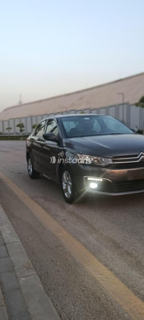 Citroën C Elysee 2019 White Automatic Used for Sale in Greater Cairo ( Cairo + Giza) - 6