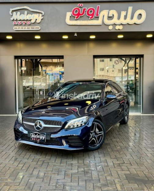 Mercedes C 180 2019 Black Automatic Used for Sale in Ismailia - 2