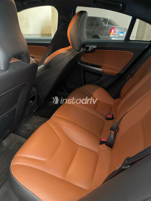 Volvo S60 2018 Gray Automatic Used for Sale in Heliopolis - 5