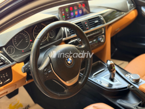 بي ام دبليو 318 2019 أزرق أوتوماتيك مستعملة للبيع في شيراتون - 5