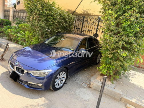 بي ام دبليو 318 2019 أزرق أوتوماتيك مستعملة للبيع في شيراتون - 7