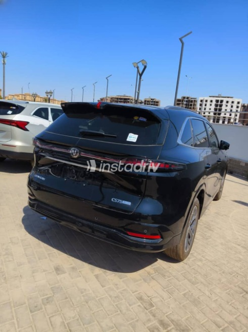 شانجان CS75 2026 أزرق غامق أوتوماتيك جديدة للبيع في مدينة نصر - 5