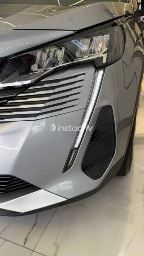 Peugeot 3008 2021 Silver Automatic Used for Sale in Nasr city - 4