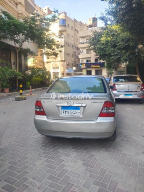 Toyota Corolla 2003 Silver Automatic Used for Sale in Faiyum - 5