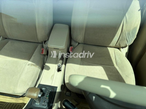 Toyota Corolla 2003 Silver Automatic Used for Sale in Faiyum - 7