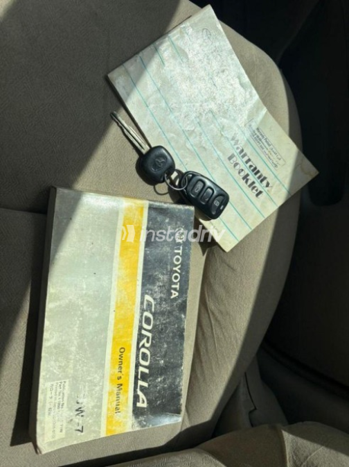 Toyota Corolla 2003 Silver Automatic Used for Sale in Faiyum - 10