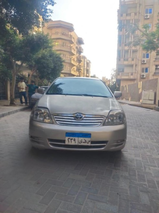 Toyota Corolla 2003 Silver Automatic Used for Sale in Faiyum