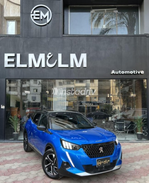 Peugeot 2008 2021 Dark Blue Automatic Used for Sale in Cairo - 3