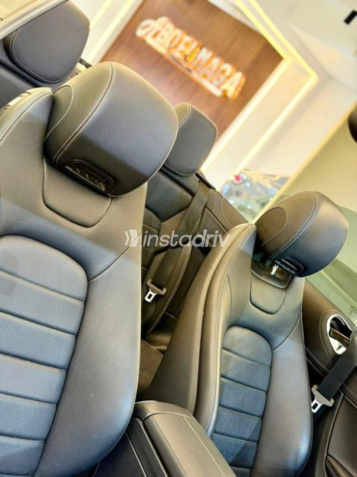 Mercedes C 180 2022 White Automatic Used for Sale in Nasr city - 5