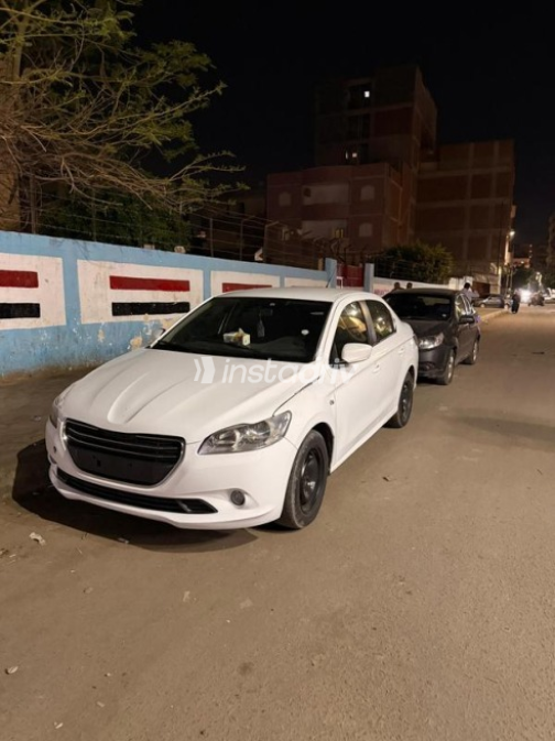 Peugeot 301 2016 White Manual Used for Sale in Alexandria - 2