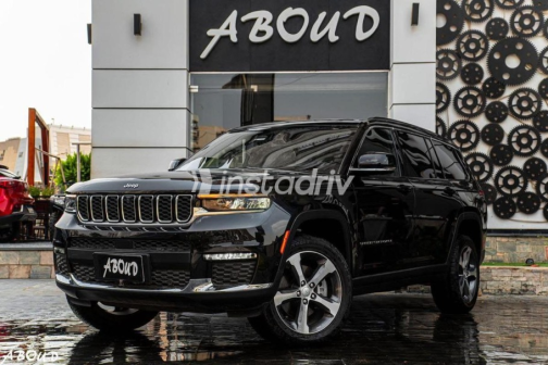 Jeep Grand Cherokee 2025 Black Automatic Used for Sale in Cairo - 1