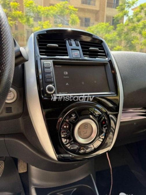 Nissan Sunny 2023 Gray Automatic Used for Sale in Nasr city - 5