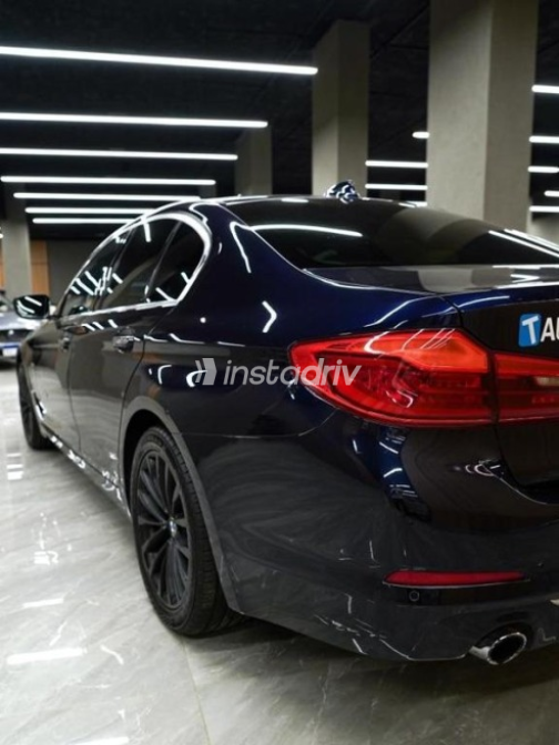 BMW 520 2018 Dark Blue Automatic Used for Sale in Cairo - 4