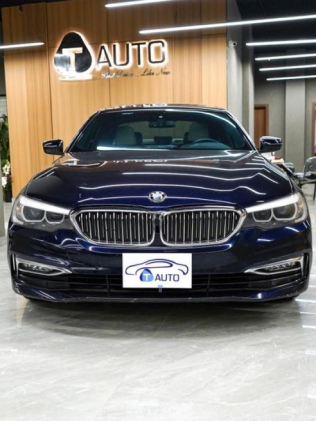 BMW 520 2018 Dark Blue Automatic Used for Sale in Cairo