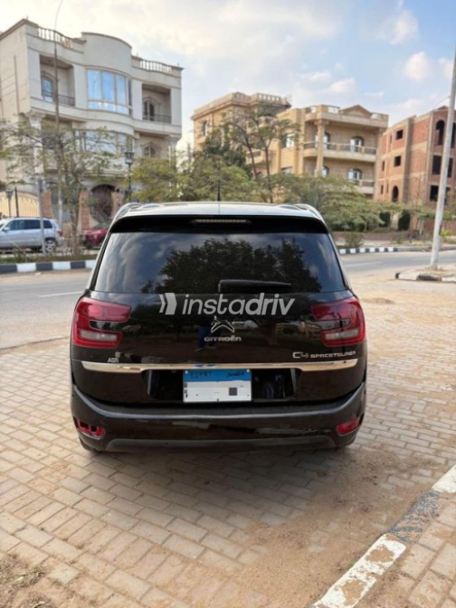 سيتروين C4 2020 أسود أوتوماتيك مستعملة للبيع في مدينة نصر - 5