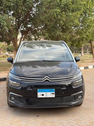 Citroën C4 2020 Black Automatic Used for Sale in Nasr city
