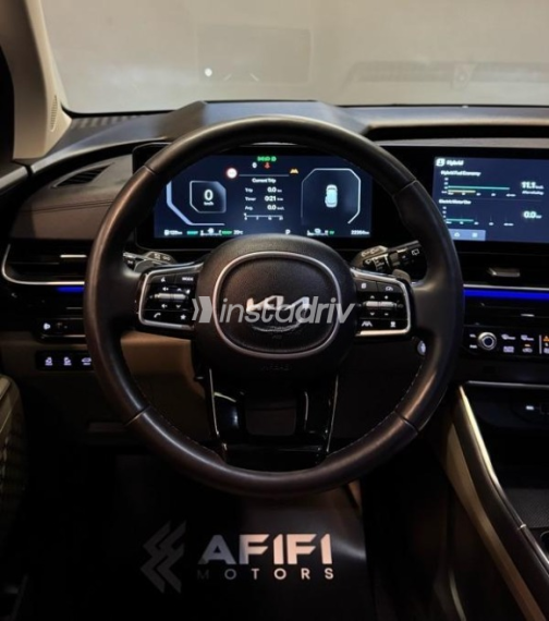 Kia Carnival 2024 Black Automatic Used for Sale in Cairo - 9