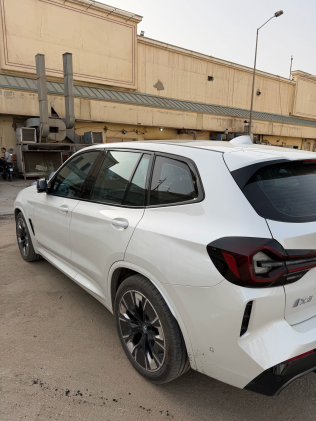 بي ام دبليو IX3 2024 أبيض أوتوماتيك مستعملة للبيع في الجيزة