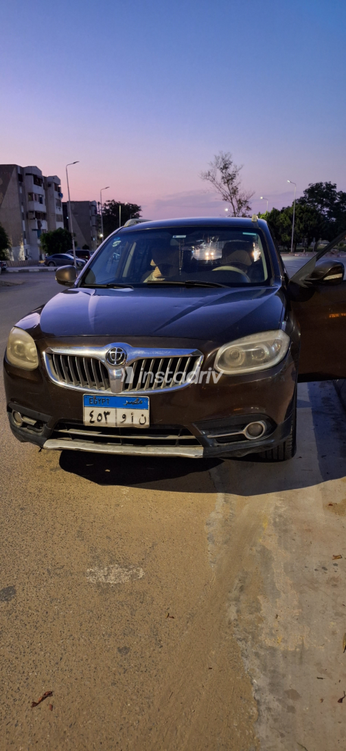 Brilliance V5 2015 Brown Automatic Used for Sale in Cairo - 3