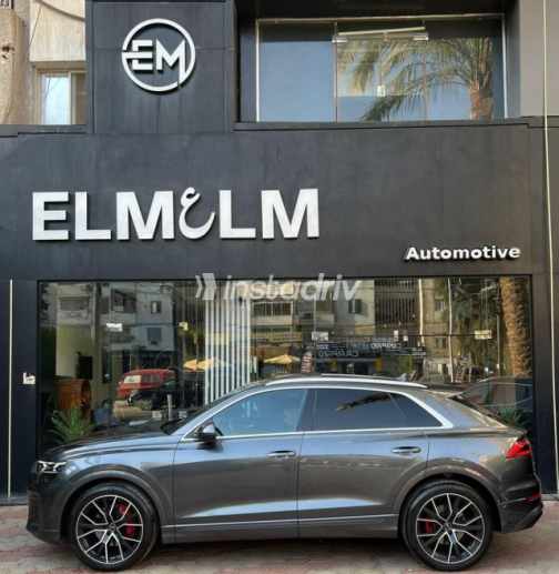 Audi Q8 2024 Gray Automatic Used for Sale in Cairo - 4