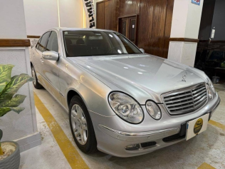 Mercedes E 280 2006 Silver Automatic Used for Sale in Cairo