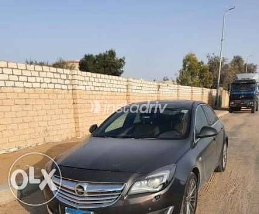 Opel Insignia 2014 Gray Automatic Used for Sale in Cairo - 1