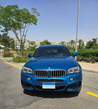 بي ام دبليو X6 2019 أزرق غامق يدوي مستعملة للبيع في القاهرة