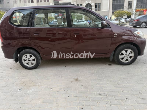 Toyota Avanza 2010 Burgundy Automatic Used for Sale in Heliopolis - 6