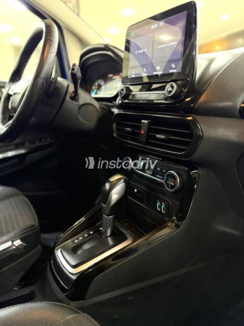 Ford EcoSport 2018 Dark Blue Automatic Used for Sale in Cairo - 9