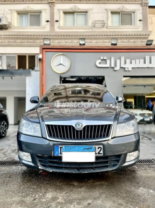 سكودا فانتازيا 2011 أزرق غامق أوتوماتيك مستعملة للبيع في مدينة نصر - 1