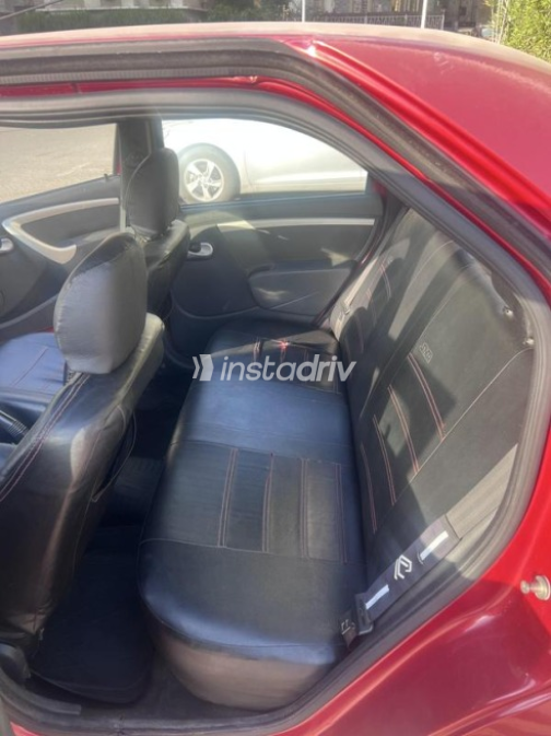 Renault Logan 2013 Dark Red Manual Used for Sale in Cairo - 8