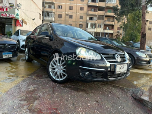 Volkswagen Jetta 2008 Black Automatic Used for Sale in Nasr city - 2