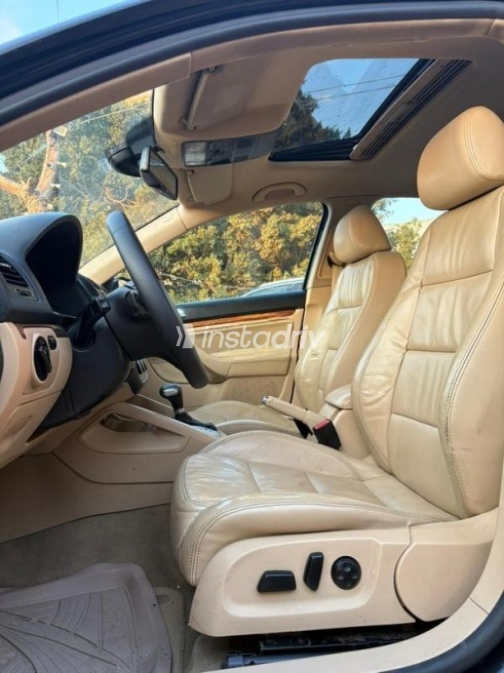 Volkswagen Jetta 2008 Black Automatic Used for Sale in Nasr city - 5