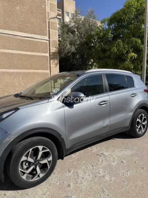 Kia Sportage 2021 White Automatic Used for Sale in Greater Cairo ( Cairo + Giza) - 3