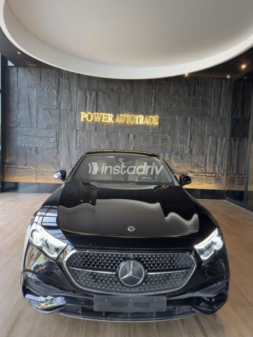 Mercedes E 200 2024 Black Automatic Used for Sale in Sheikh Zayed City - 1
