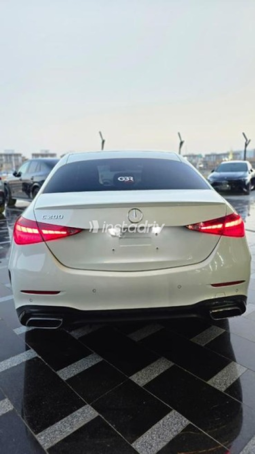 Mercedes C 200 2023 White Automatic Used for Sale in Cairo - 3